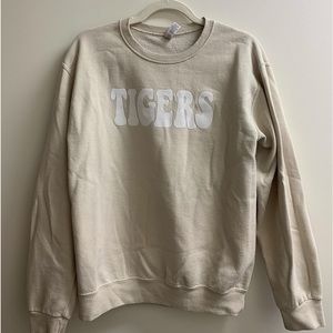 beige tigers sweatshirt from indigos size S
